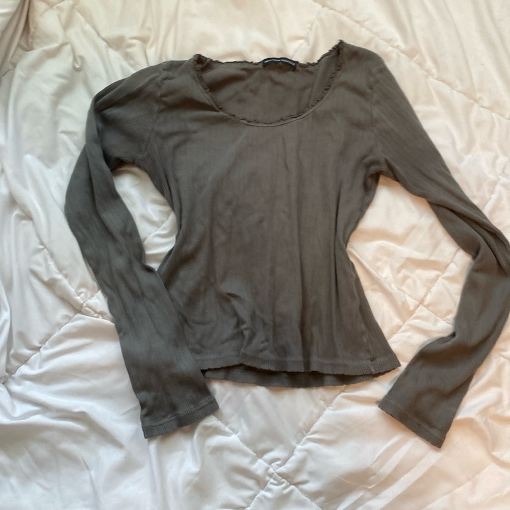 Brandy Melville long sleeve
